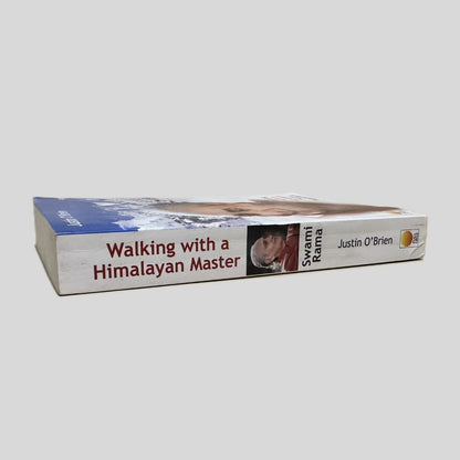 Walking With a Himalayan Master by Justin O'Brien - Fehmerling Books