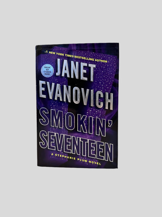 Smokin' Seventeen by Janet Evanovich - Fehmerling Books